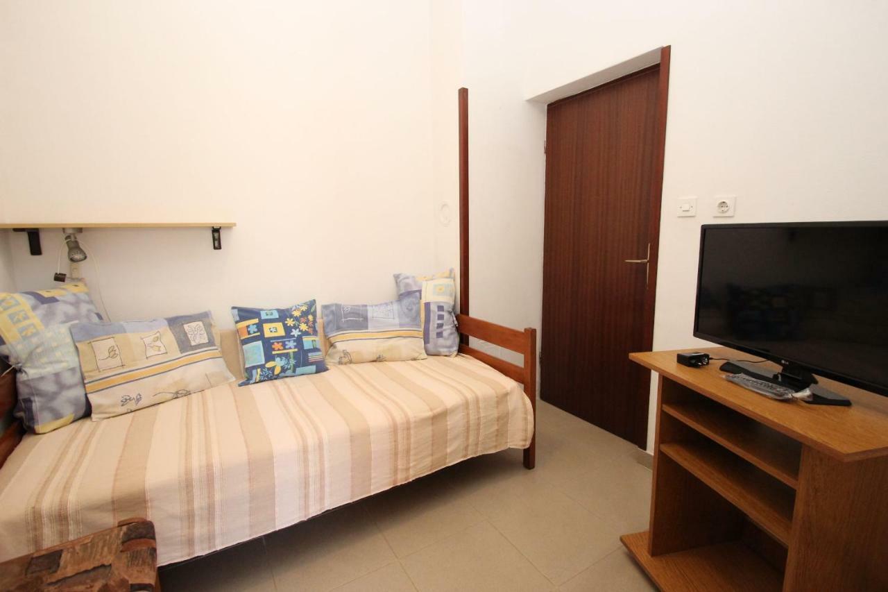 Apartment Sasa Bozac Пореч Экстерьер фото