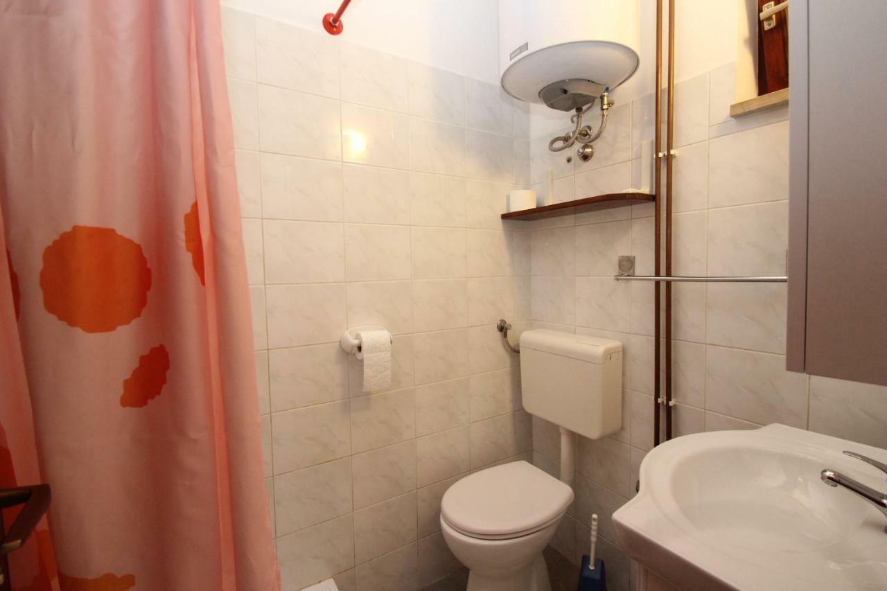 Apartment Sasa Bozac Пореч Экстерьер фото
